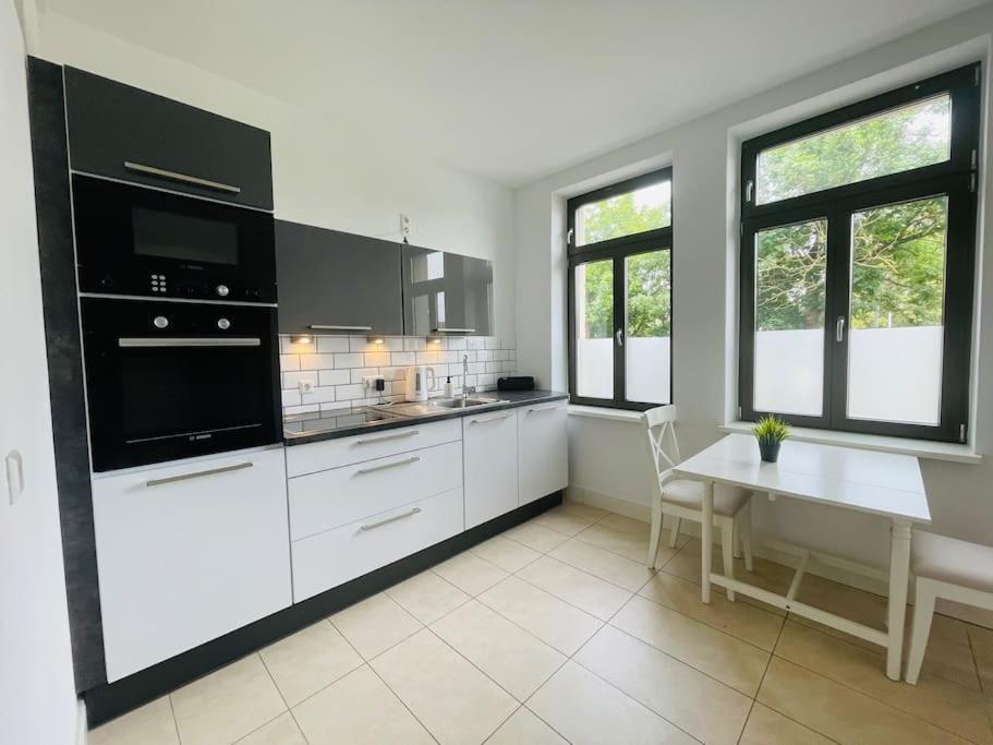 Charmante Wohnung Im Gruenen Leipzig Exterior photo